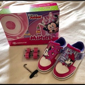 Heelys - Minnie Mouse Girl's Skateboarding Shoe